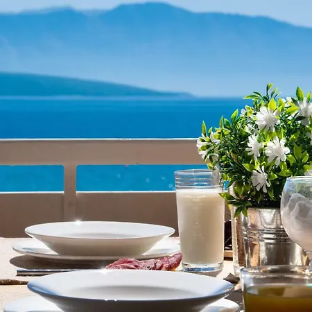 Apartament Ifi Sea House