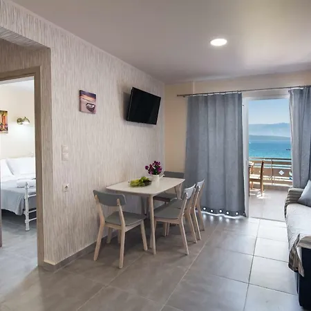 Ifi Sea House Apartament *